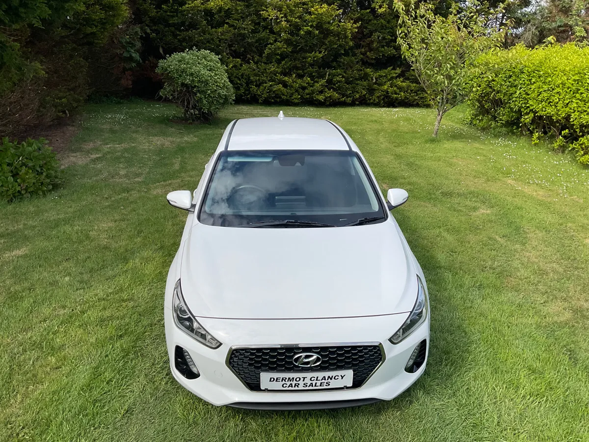 2017 Hyundai i30 SE NAV 1.6 CRDI - Image 2