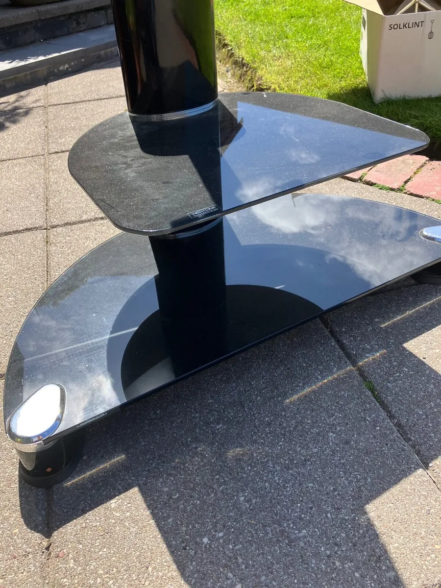 TV Stand - Image 3