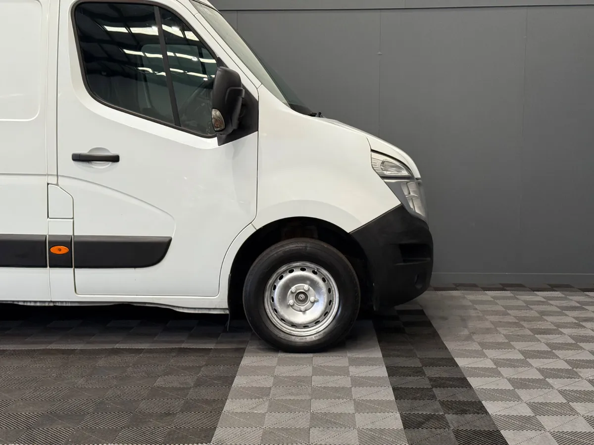 Nissan NV400 2016 DOE TAX €7950 - Image 4