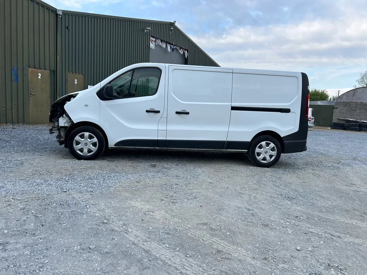 2020 Renault traffic 2.0 Diesel - Image 1