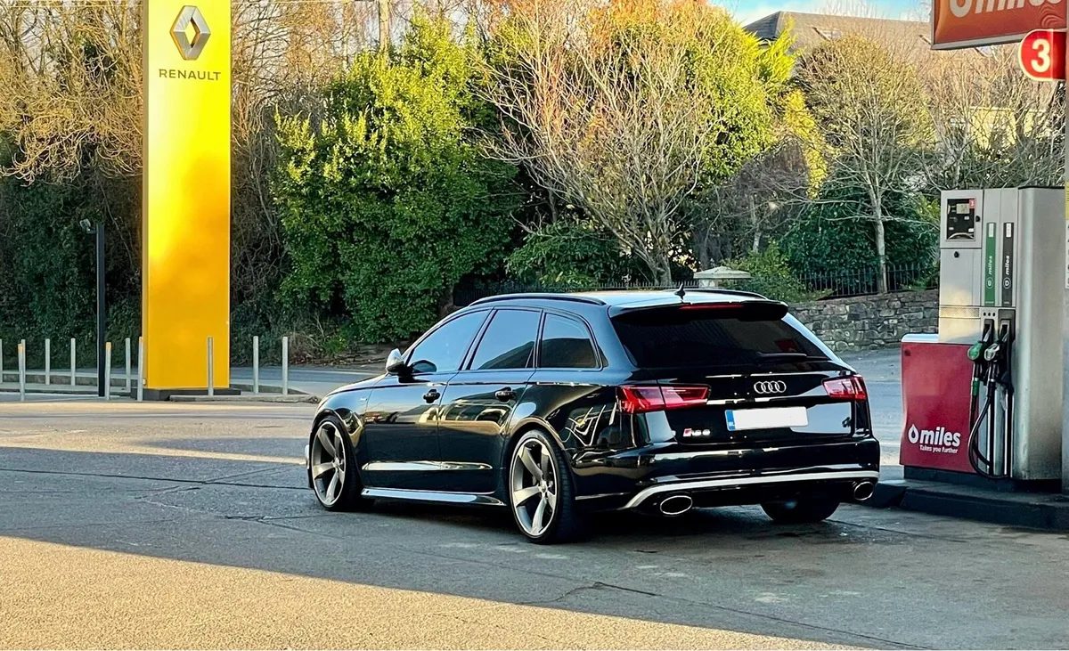 Audi A6 Avant Facelift RS6 Edition - Image 1