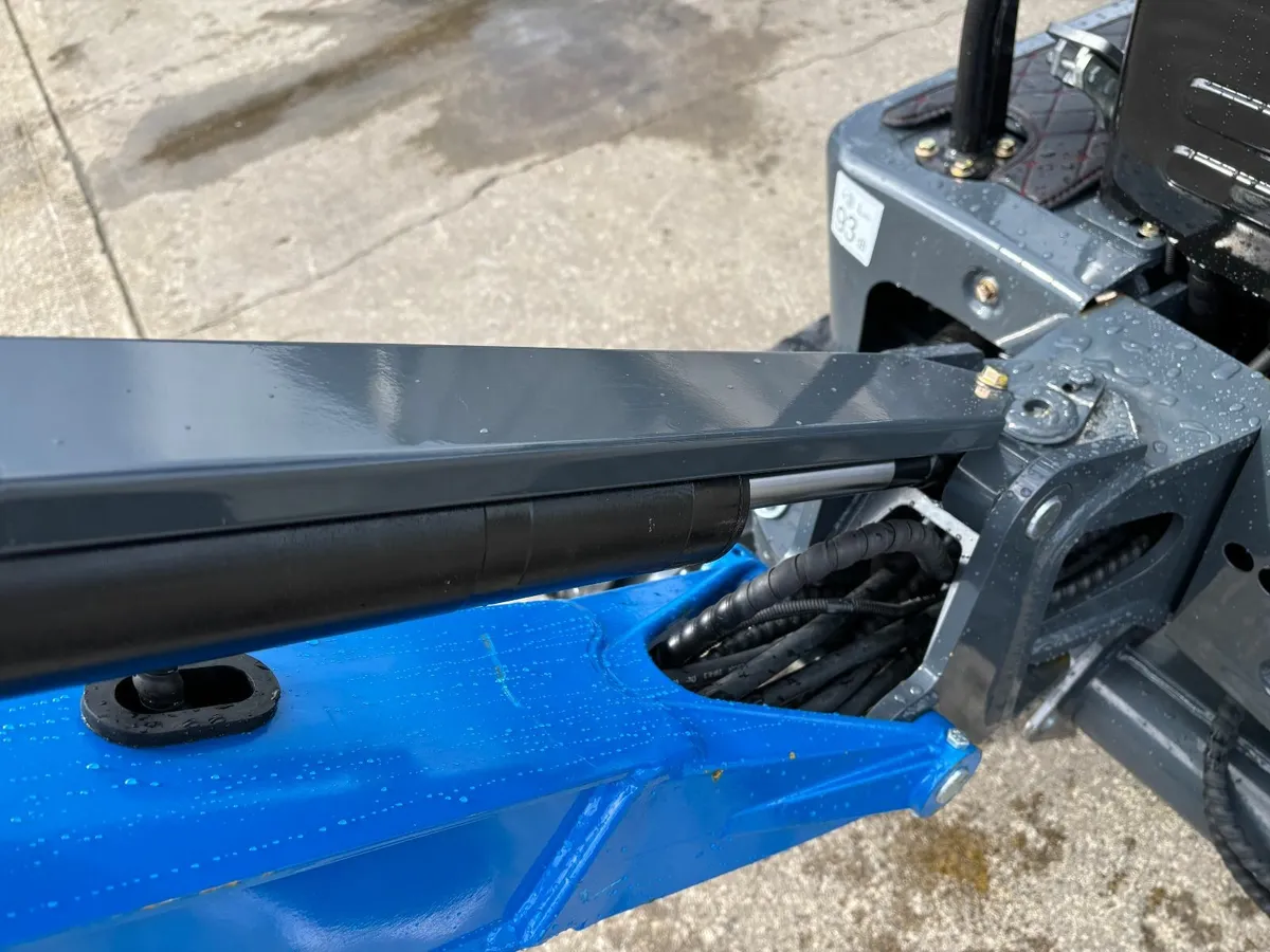 Rippa R10-5.. 1 Ton Micro Excavator - Image 4