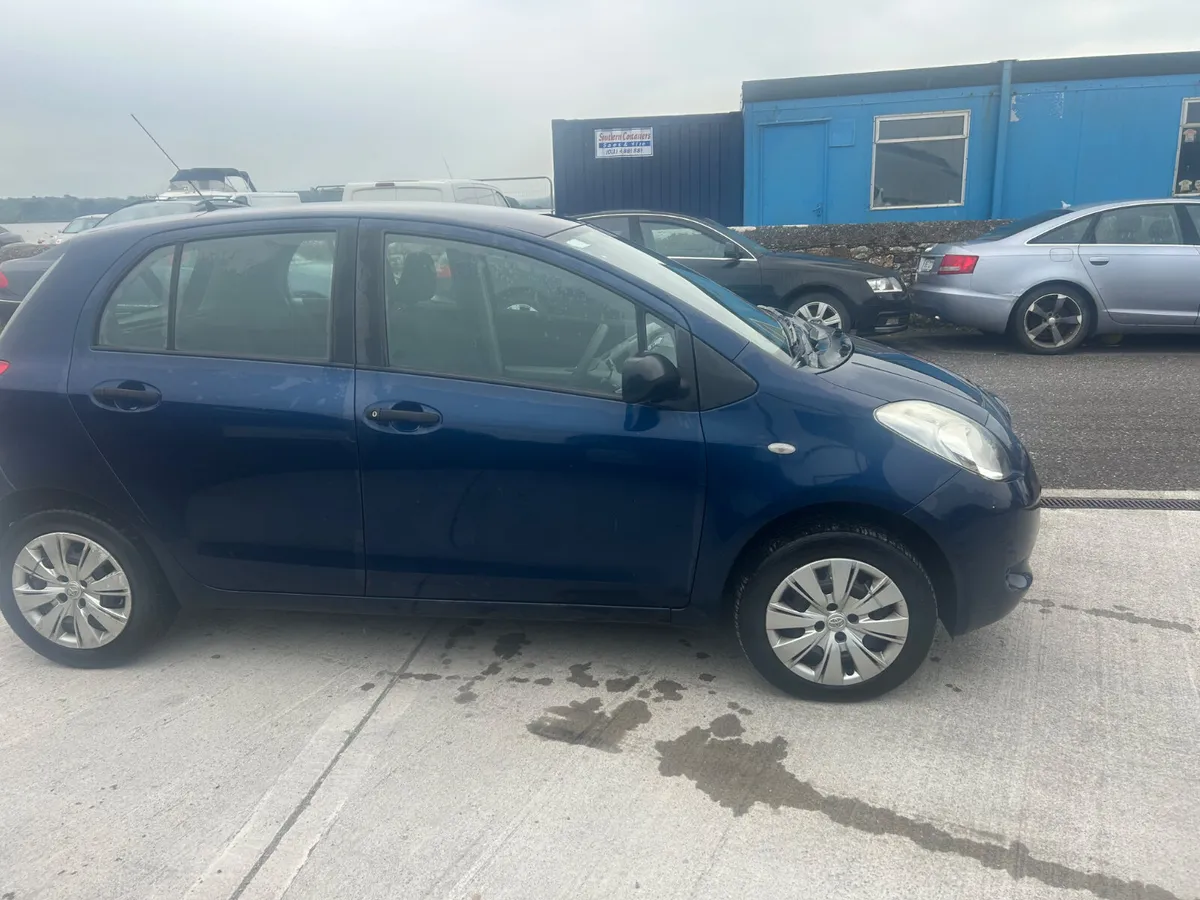 Toyota Yaris 2008 - Image 4