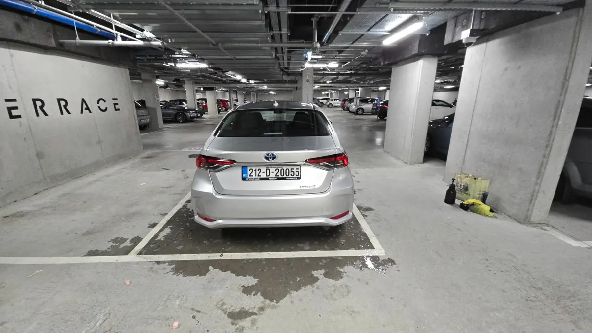 Toyota Corolla 2021 ONLY 24,000KM - Image 3