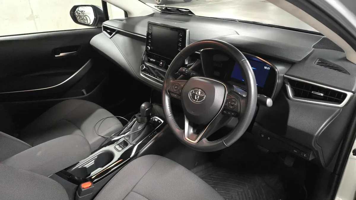 Toyota Corolla 2021 ONLY 24,000KM - Image 4