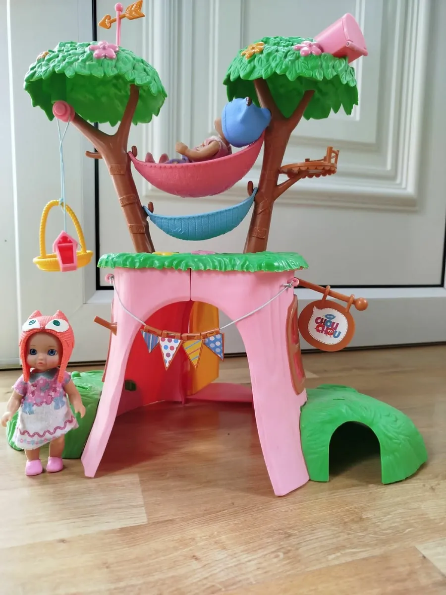 Tree HOuse & Dolls set - Image 2