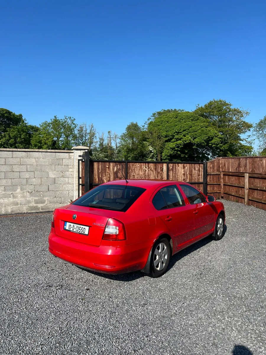 2010 Skoda Octavia DSG for sale - Image 4