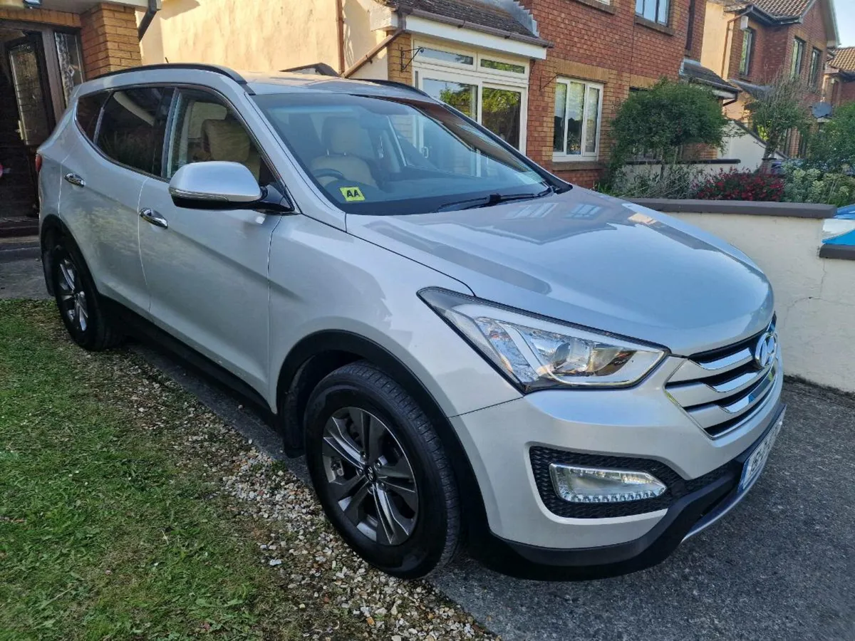 Hyunda Santa Fe  Fresh Nct, FSH, 7 seats - Image 1