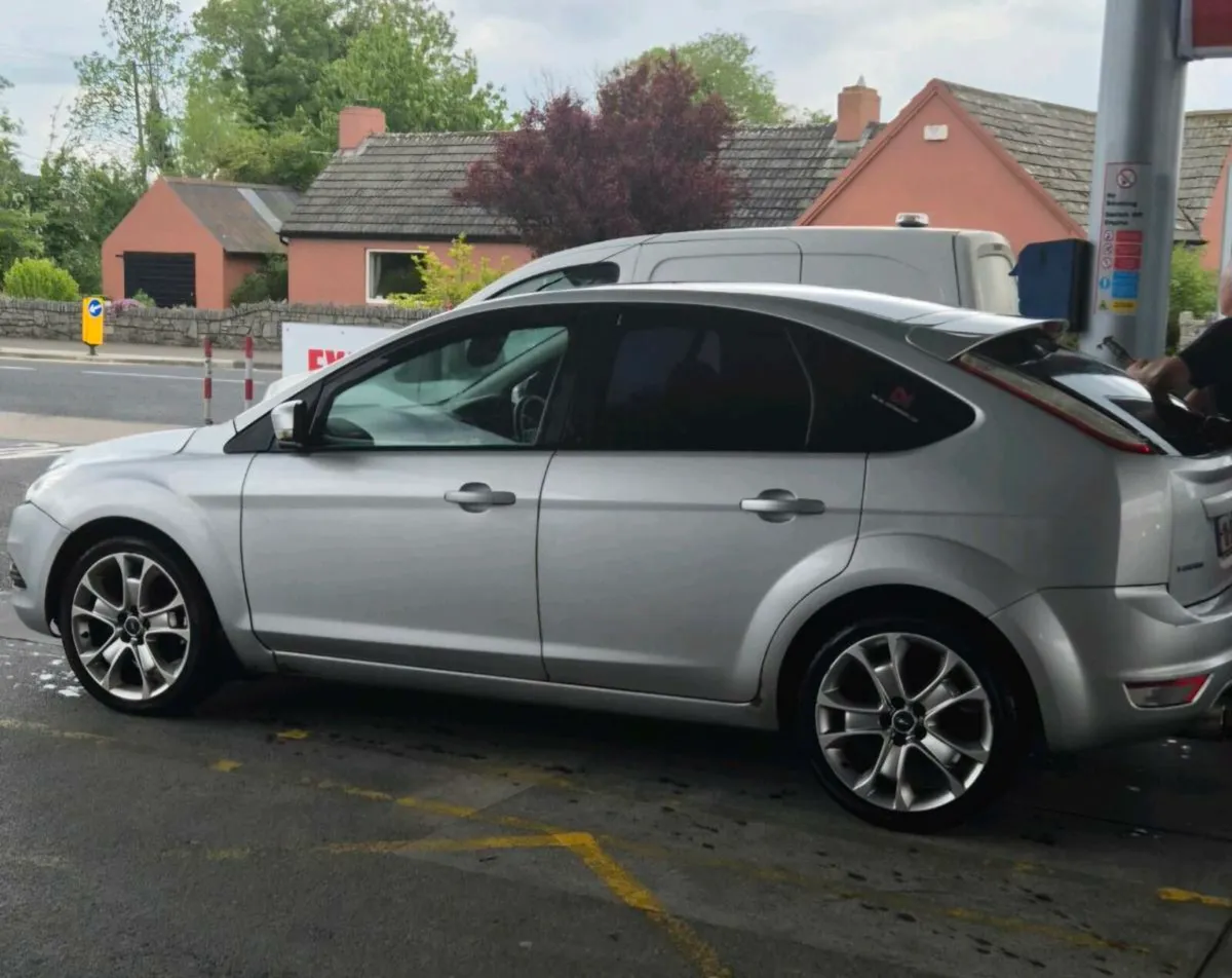 2010 FORD FOCUS ZETEC 1.6 DIESEL NEW NCTFSH 2 KEYS - Image 2