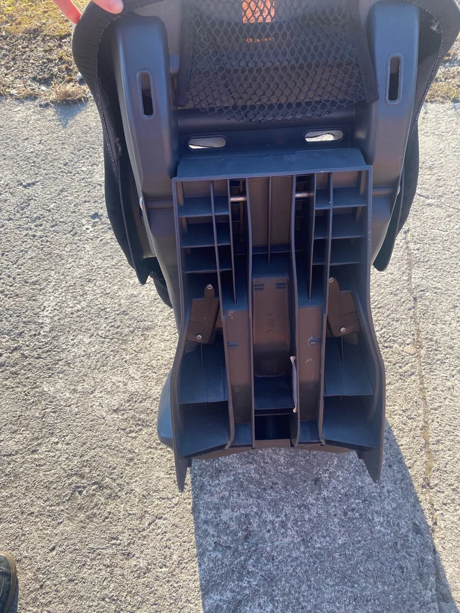 Baby/ toddler car seat  britax römer - Image 3
