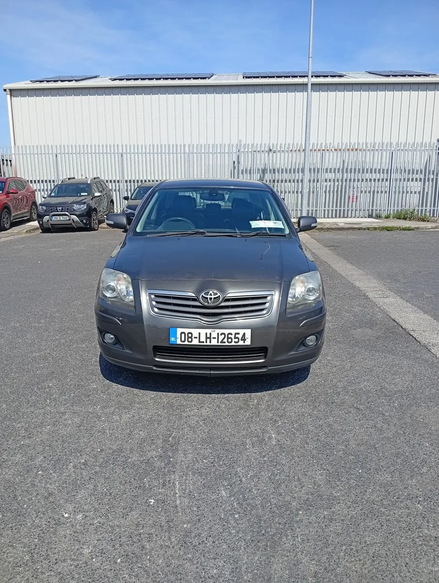 Toyota Avensis 2008 - Image 1