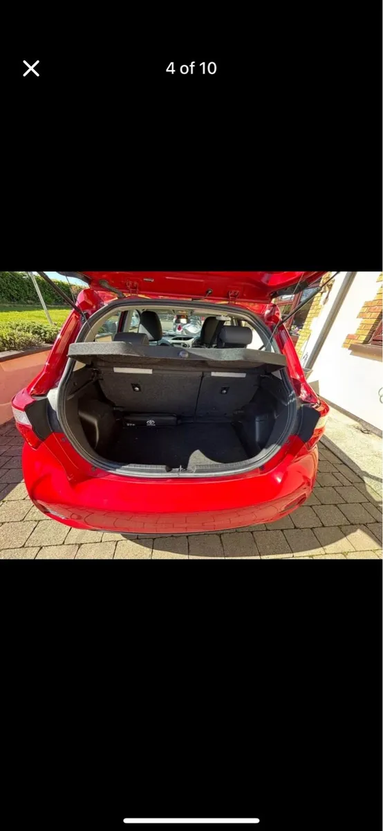 Toyota Yaris hybrid Luna - Image 4