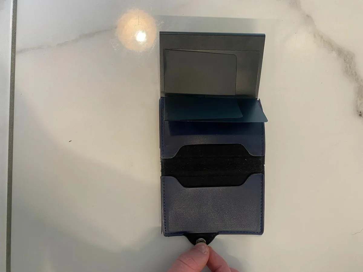 Pop-up cardholder wallet - Image 2