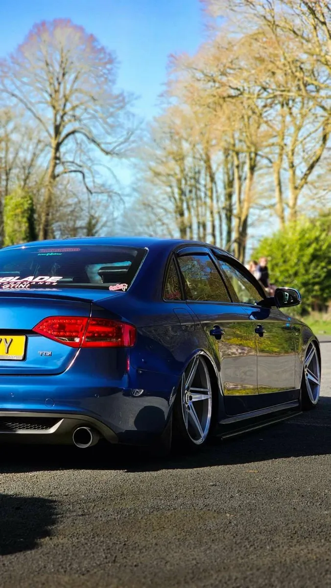 Audi A4 2011 - Image 4