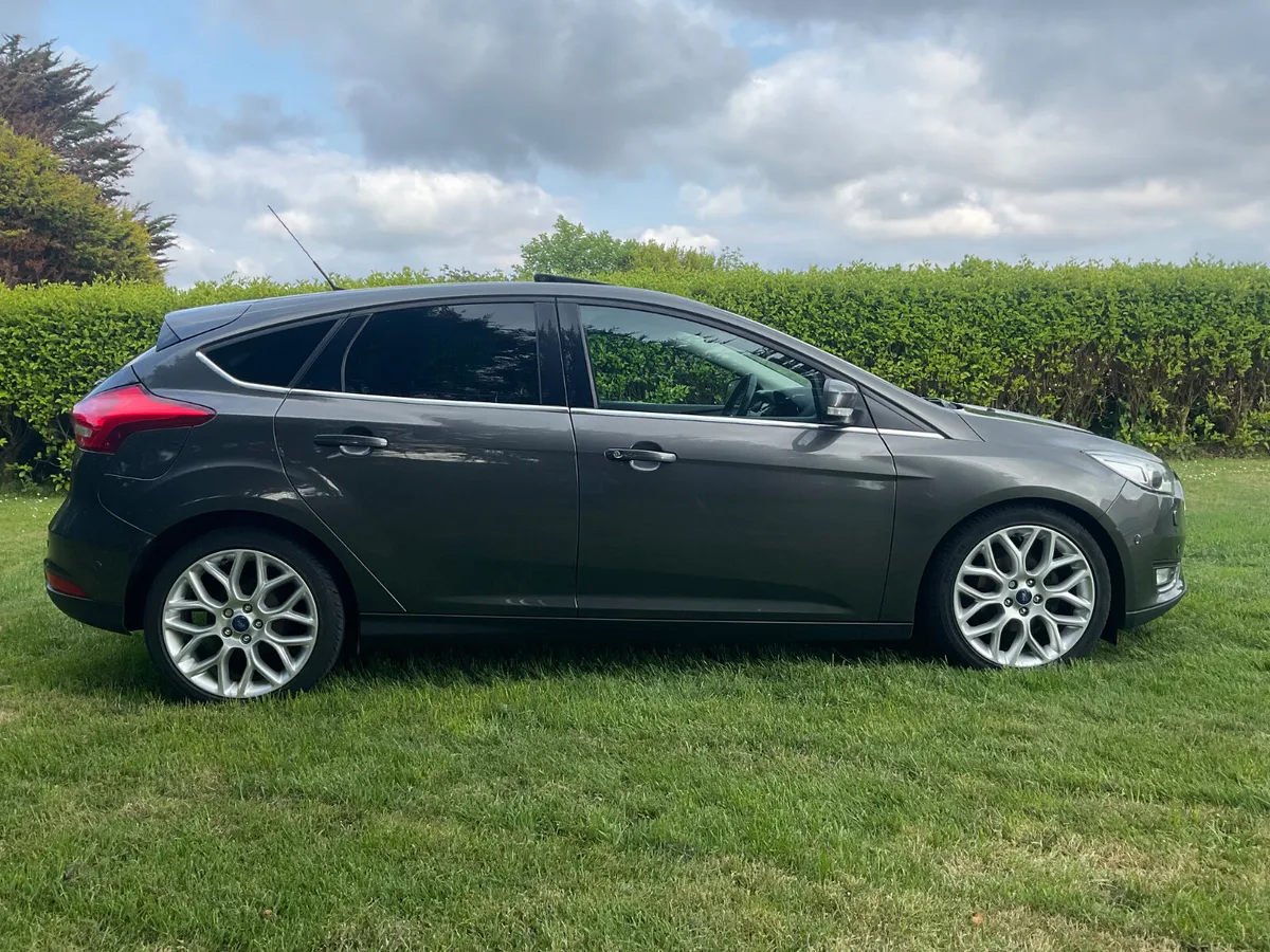 2016 Ford Focus TITANIUM X 1.5 TDCI *Huge spec!* - Image 4