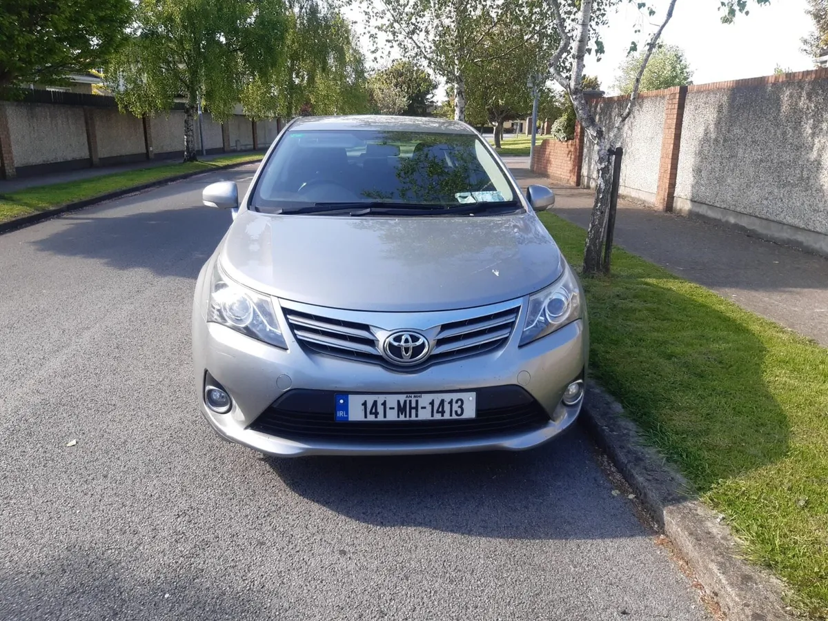 Avensis Aura - Image 1