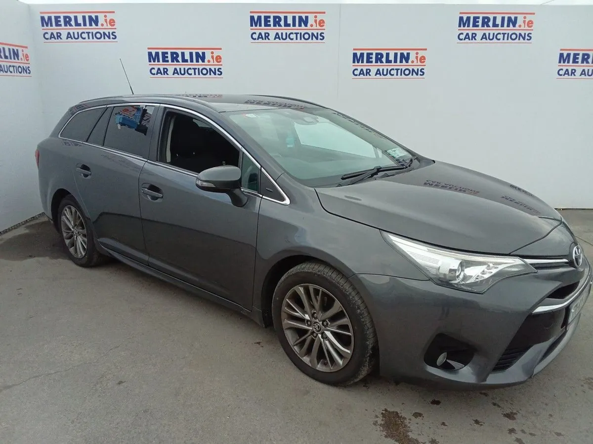 Toyota Avensis 1.6 D4D Business Editi - Image 2