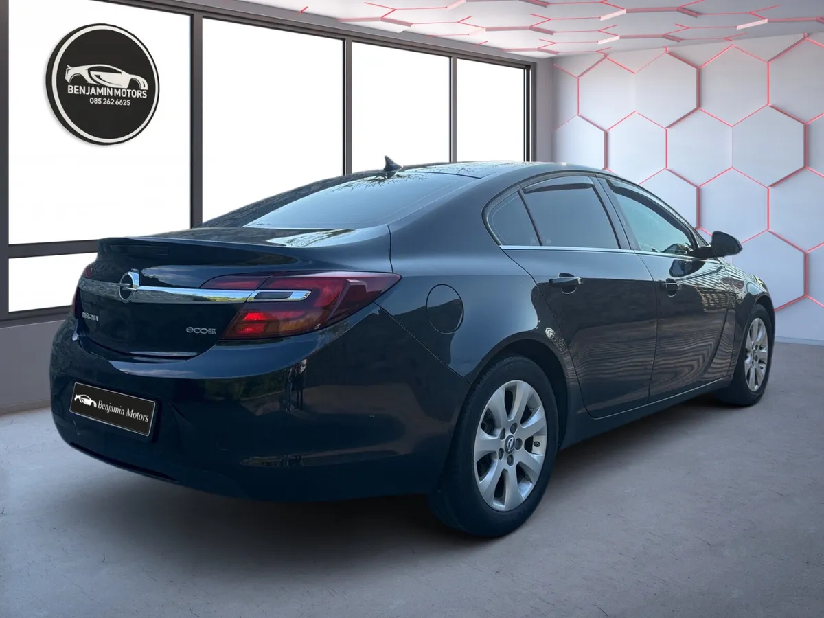Opel Insignia 2016 New Nct 1.6 diesel low miles - Image 4