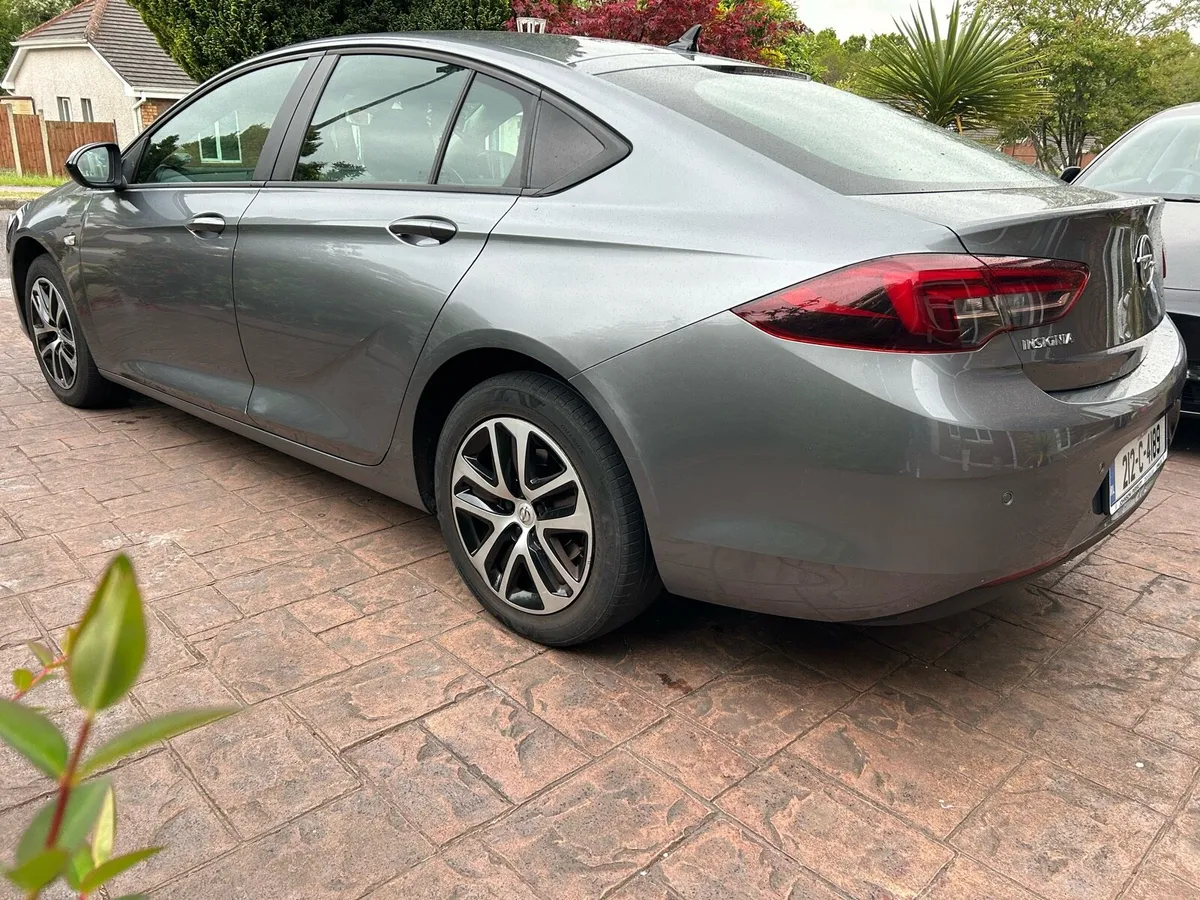2021 Opel Insignia Grand Sport 1.5L Diesel - Image 4