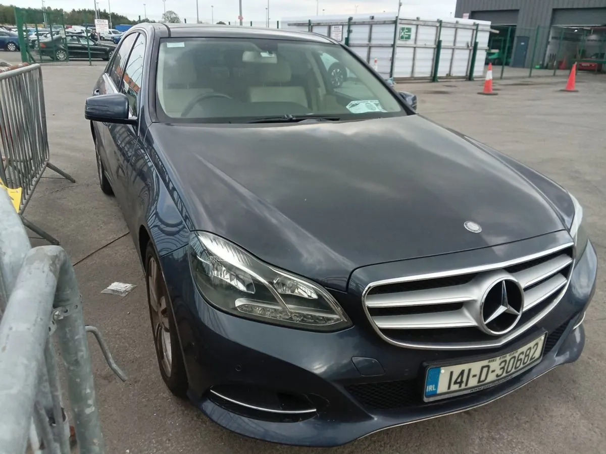 Mercedes-Benz E-Class Bluetec SE Auto 2143 Non Ru - Image 3