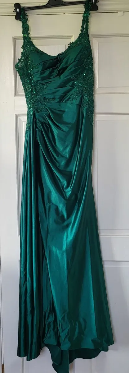 Debs dress - Image 2