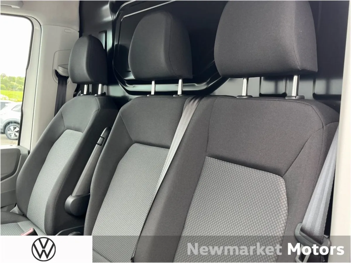 Volkswagen Crafter 35 Trendline Medium Wheel Base - Image 4