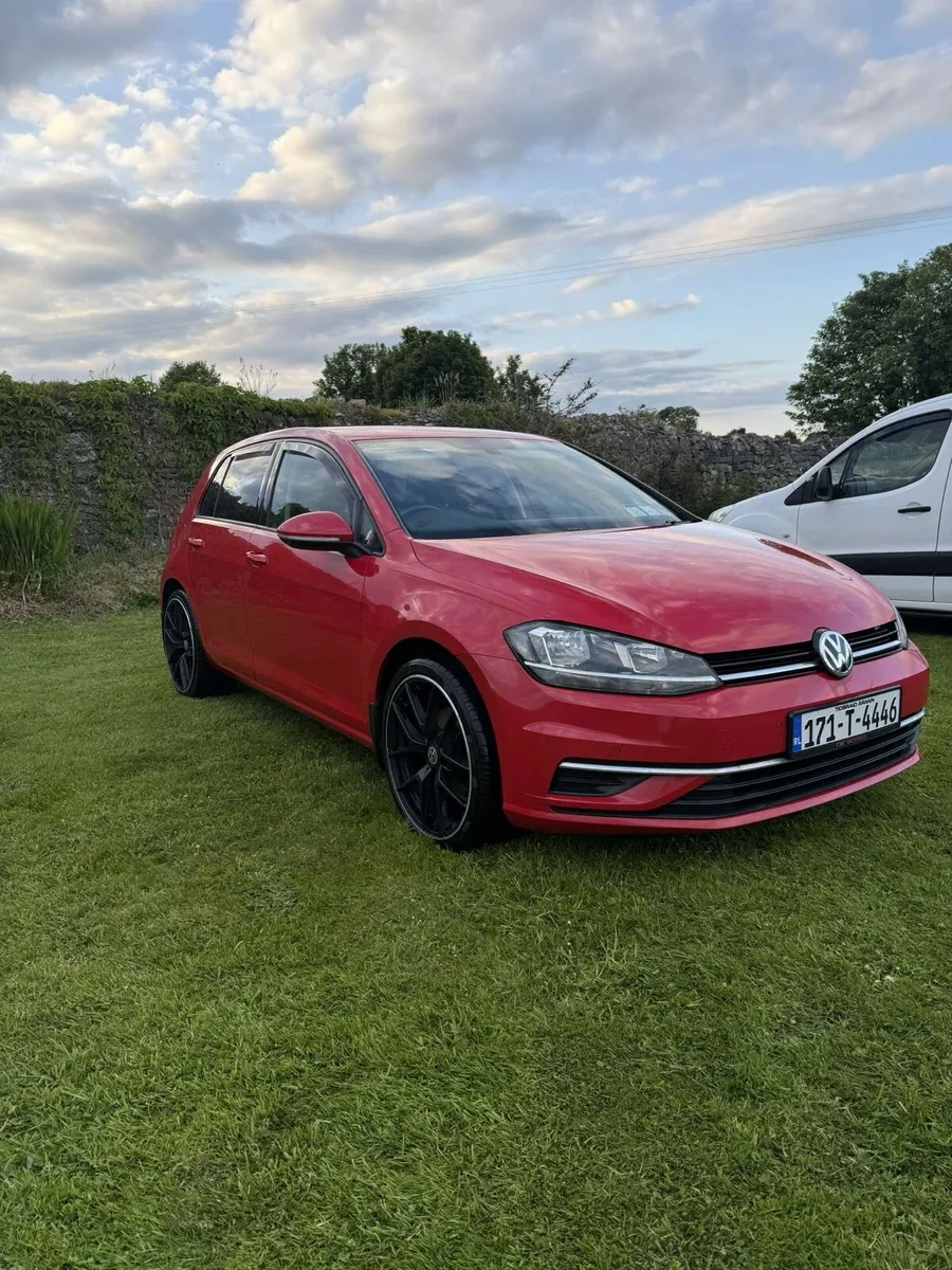 Volkswagen Golf TDI 2.0 Litre - Image 3