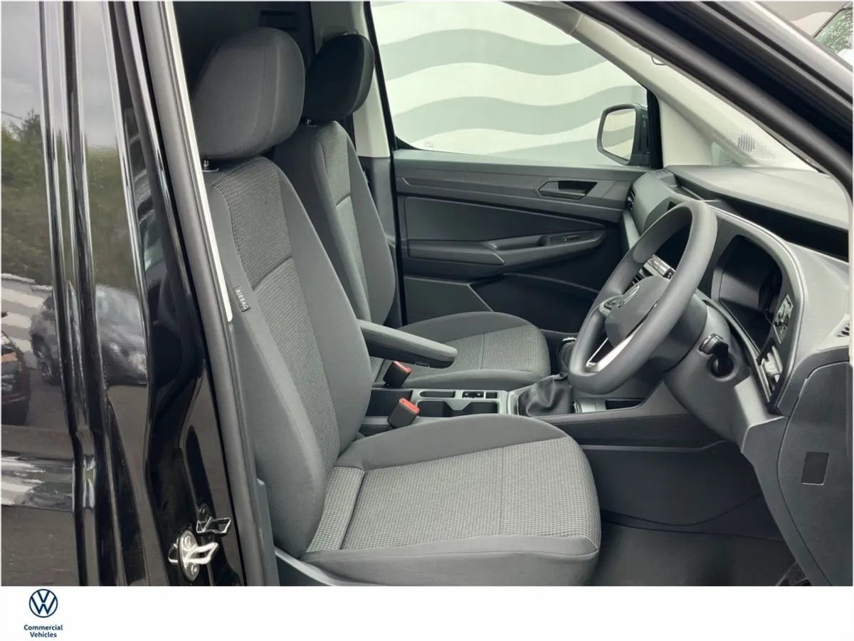 Volkswagen Caddy Cargo Business 2.0tdi 102BHP 6 S - Image 2