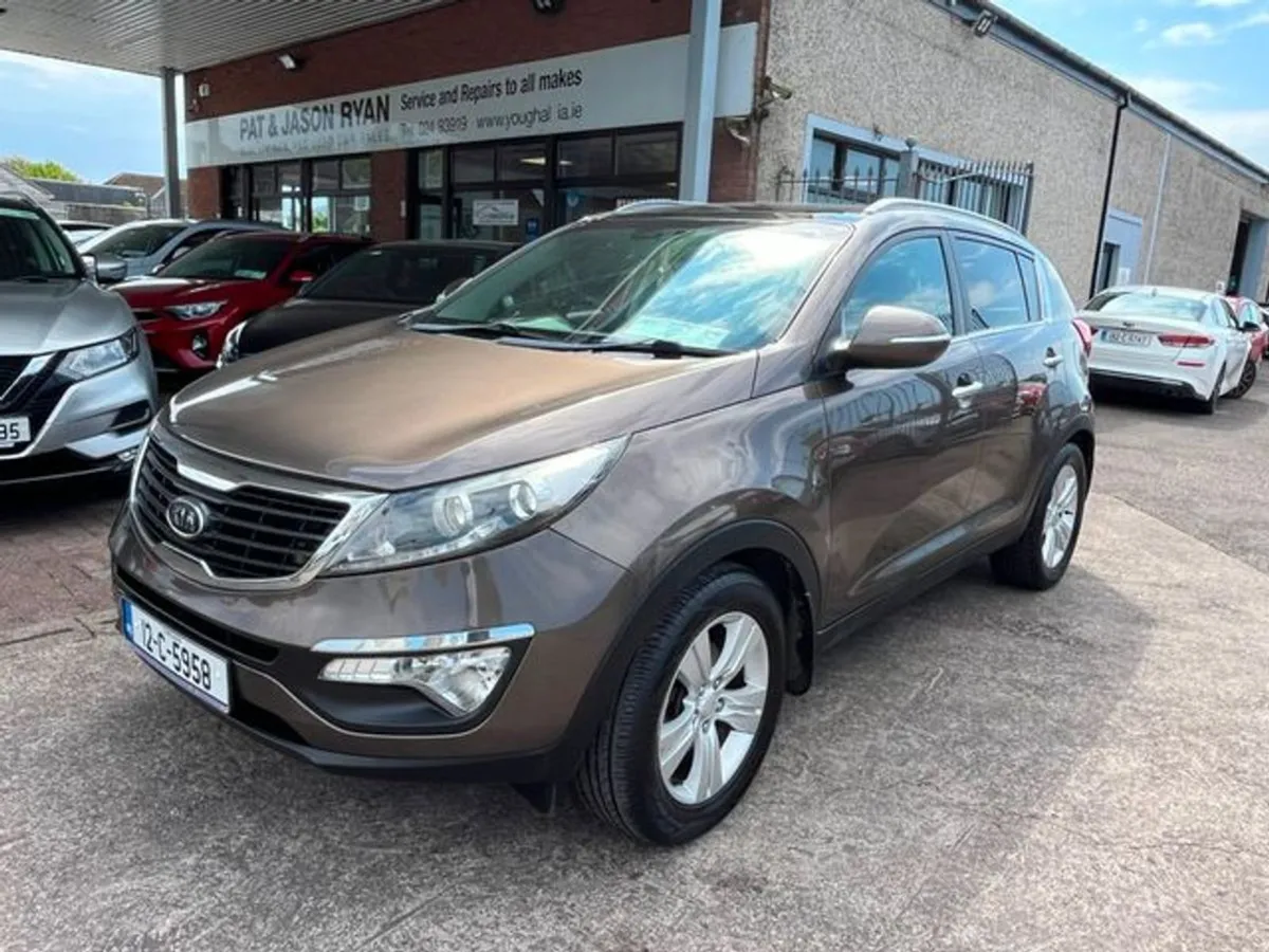 Kia Sportage 1.7 DSL EX MT 5DR - Image 3