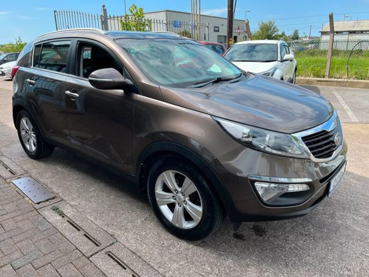 Kia Sportage 1.7 DSL EX MT 5DR - Image 4
