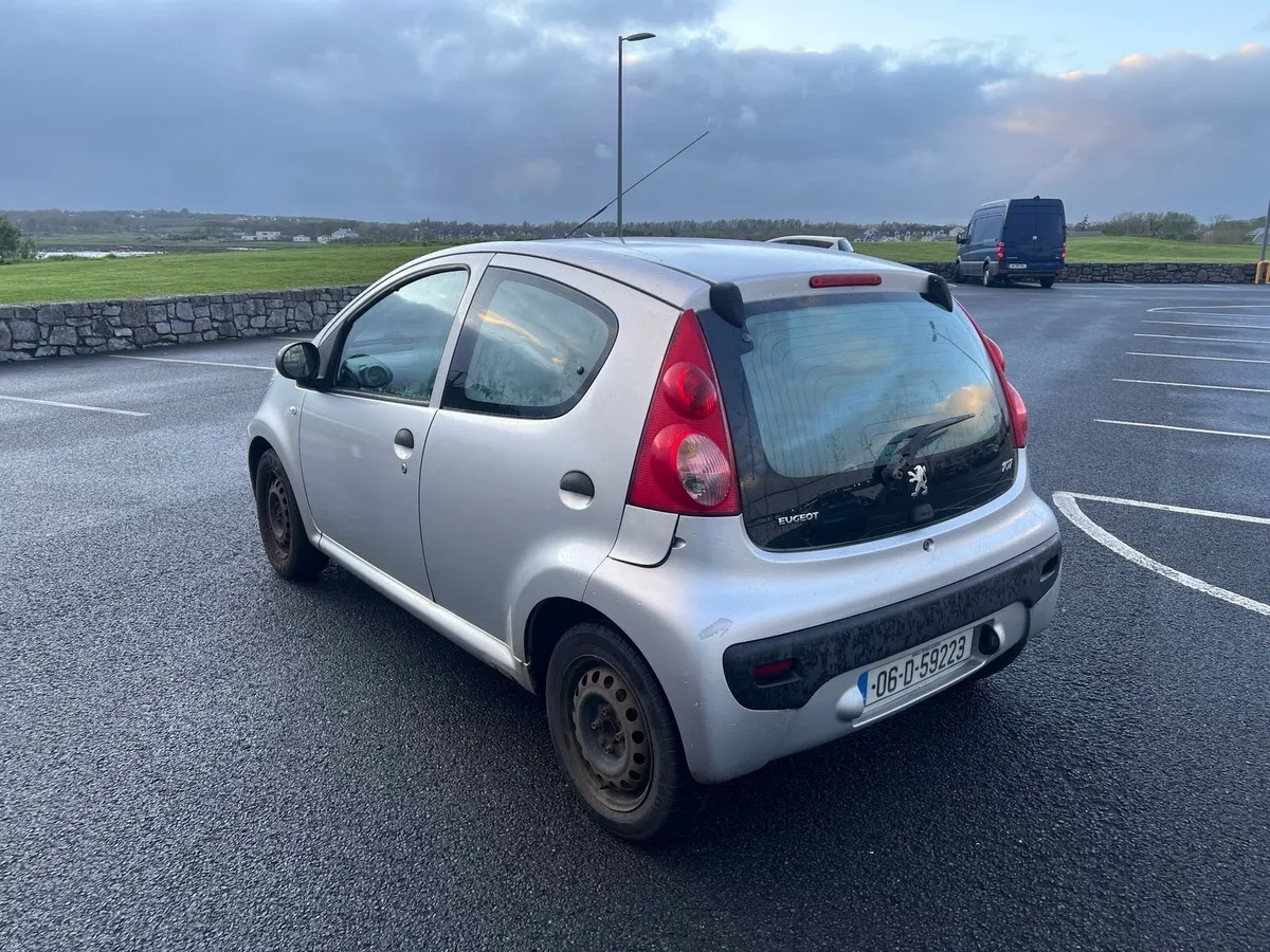 Peugeot 107 2006 - Image 2