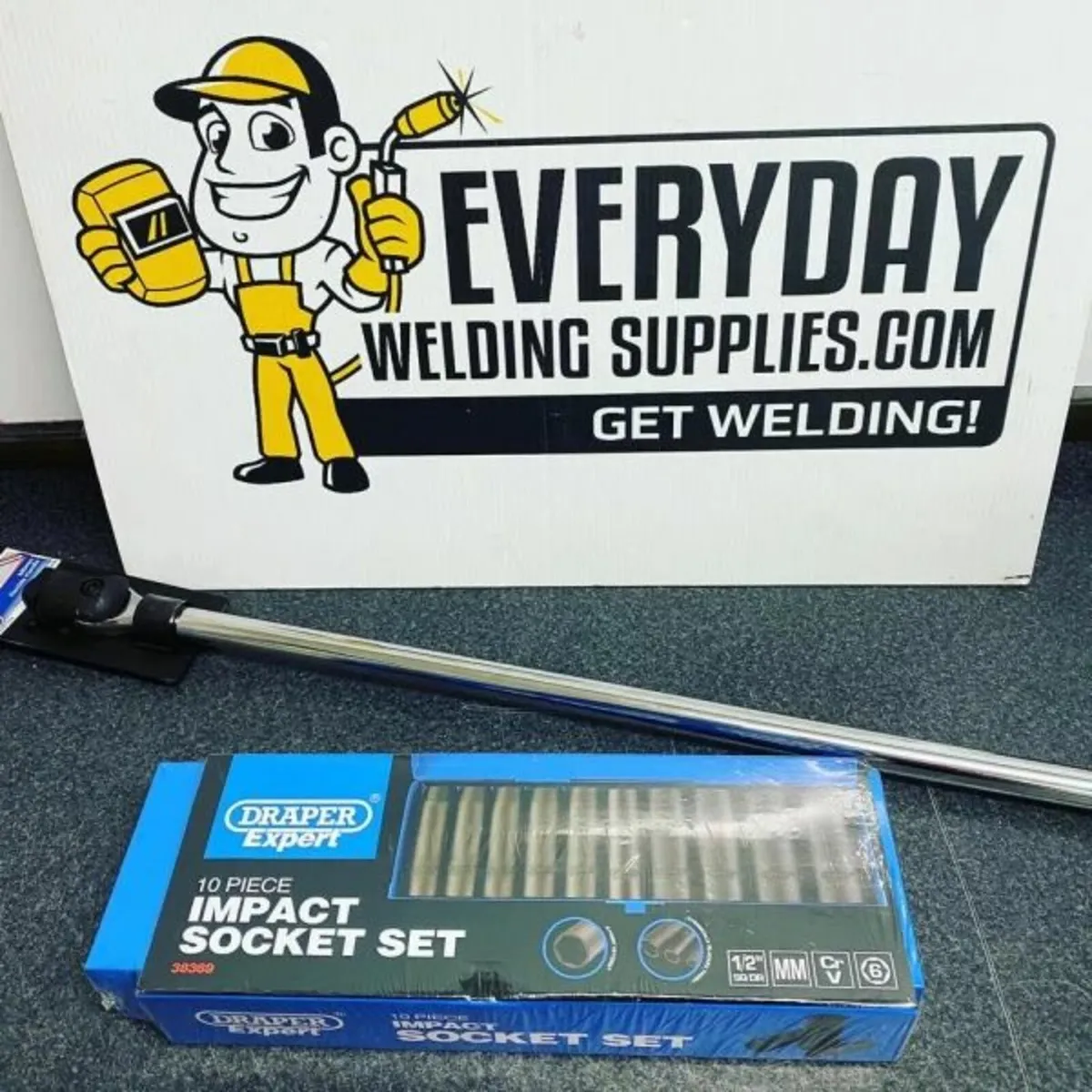 Draper 10 Piece Deep Impact Socket Set + Breaker - Image 2