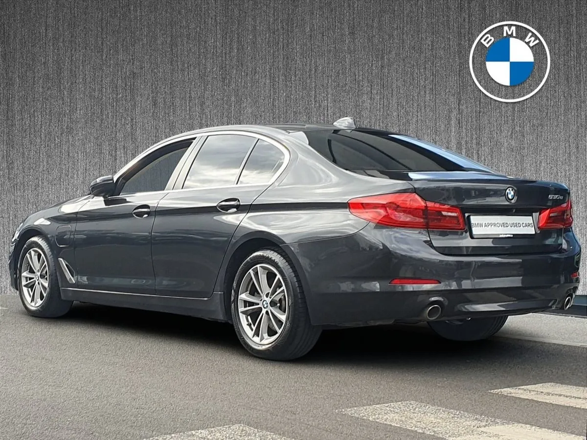 BMW 5 Series 530e SE Saloon - Image 3
