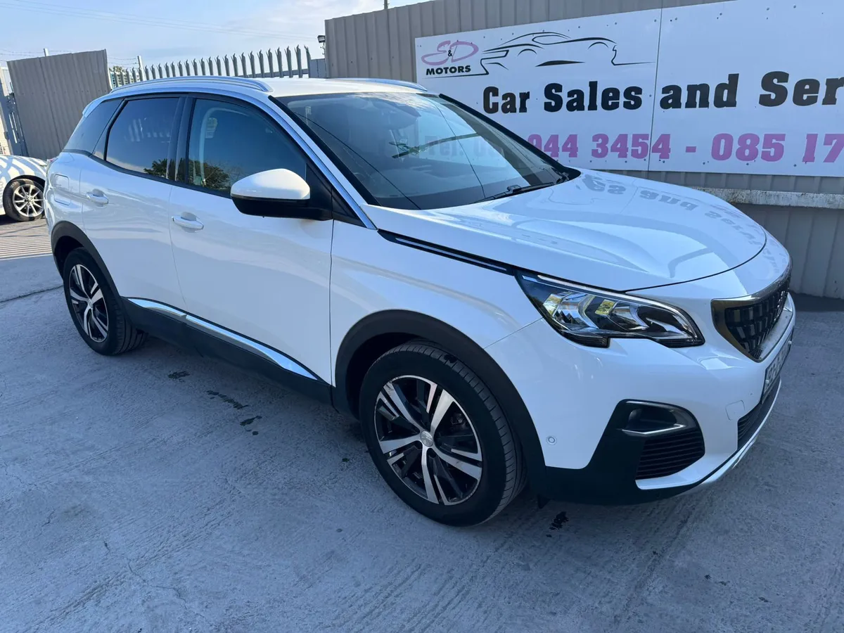 192 Peugeot 3008 1.2 PureTech 130bhp Allure - Image 2