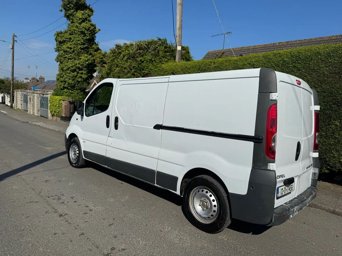 Opel Vivaro new cvrt low mileage - Image 4