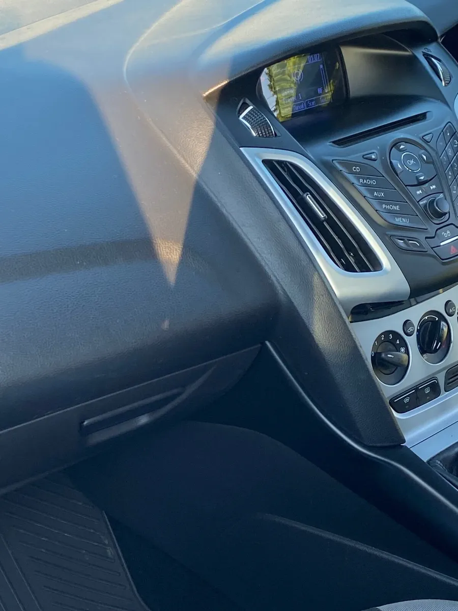 Ford Focus 2013 - Image 4