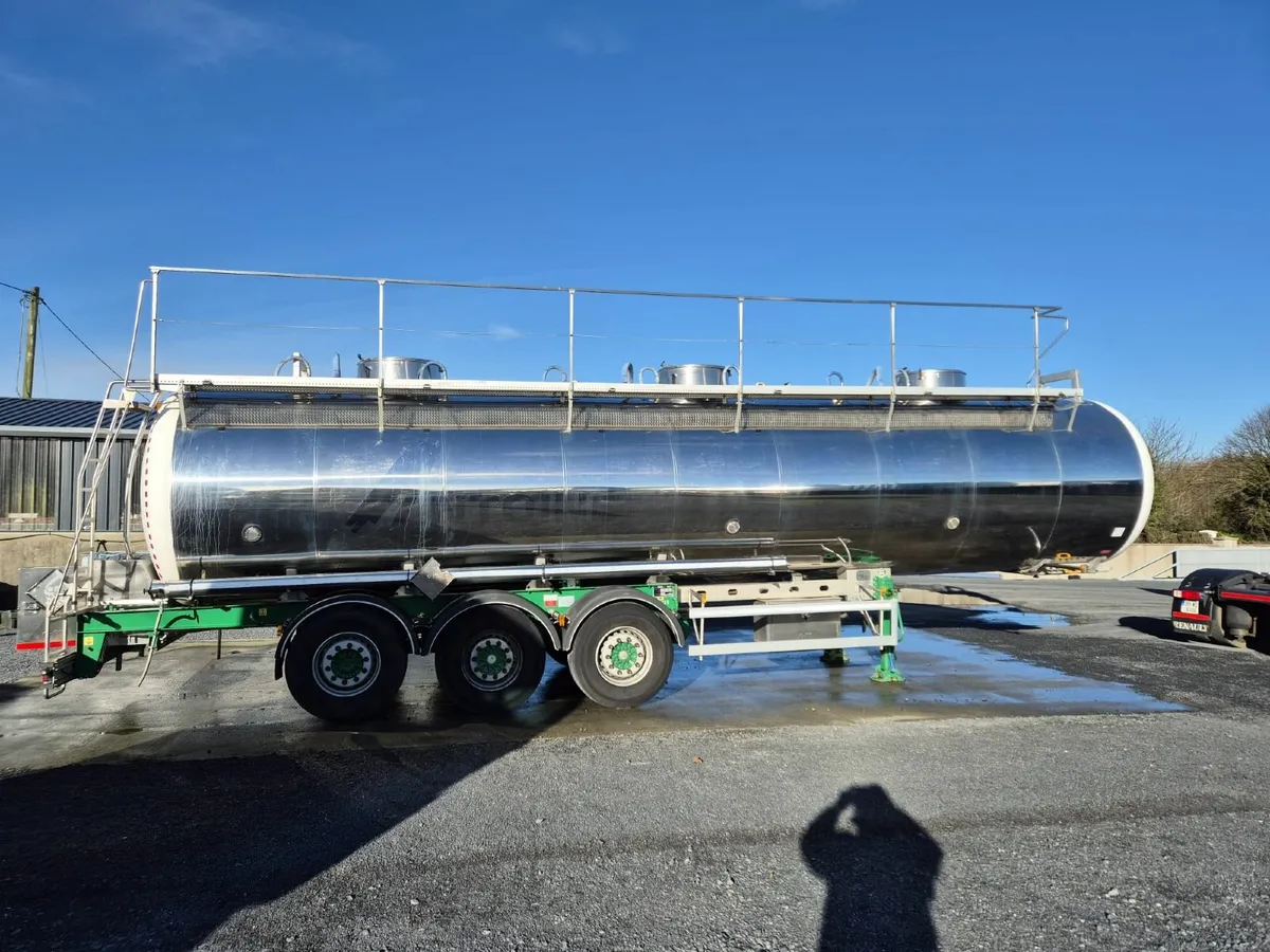 Tanker - Image 1