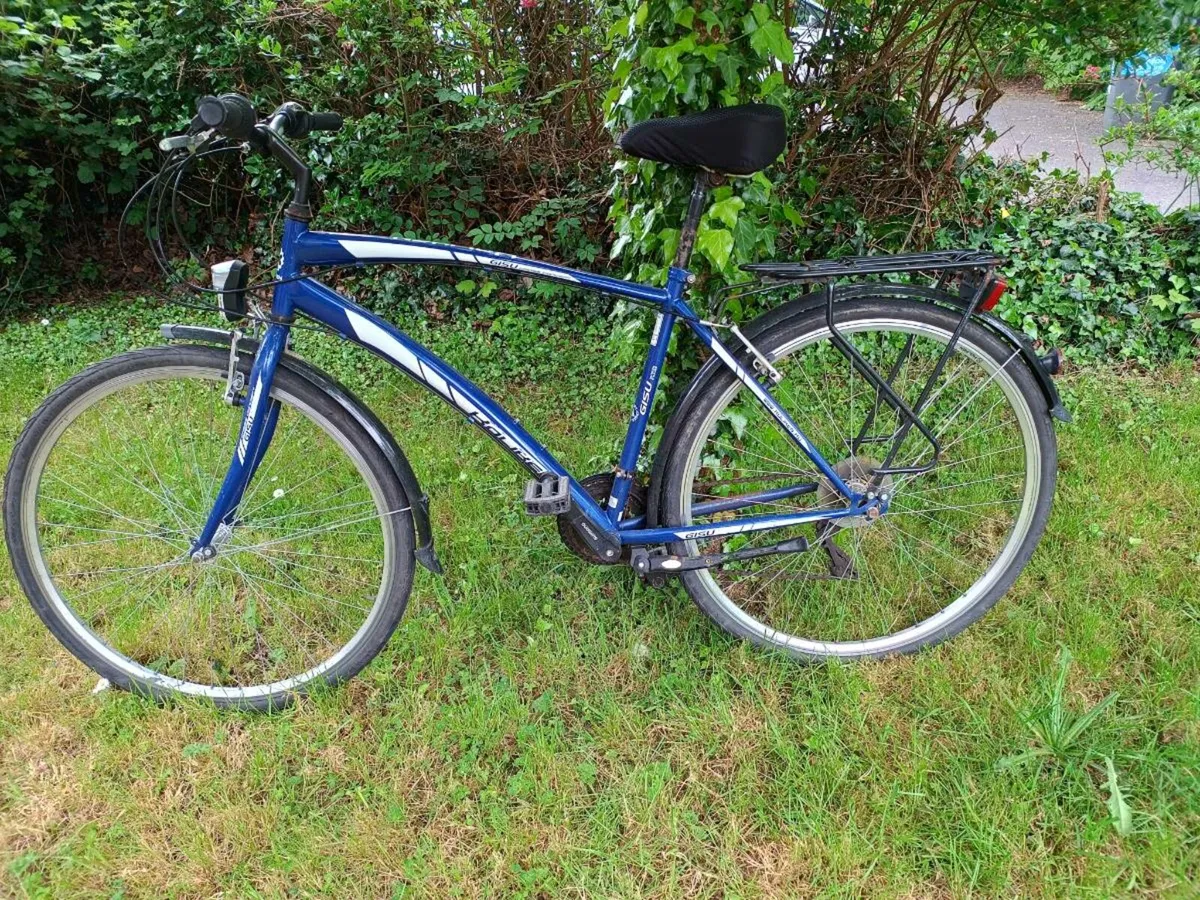 Well-Maintained Bicycle for Sale - Image 3