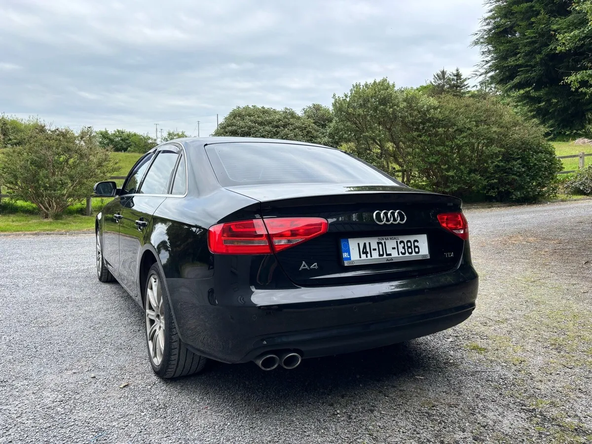 Audi A4 2.0 TDI SE Technik 4dr (Black) - Image 3