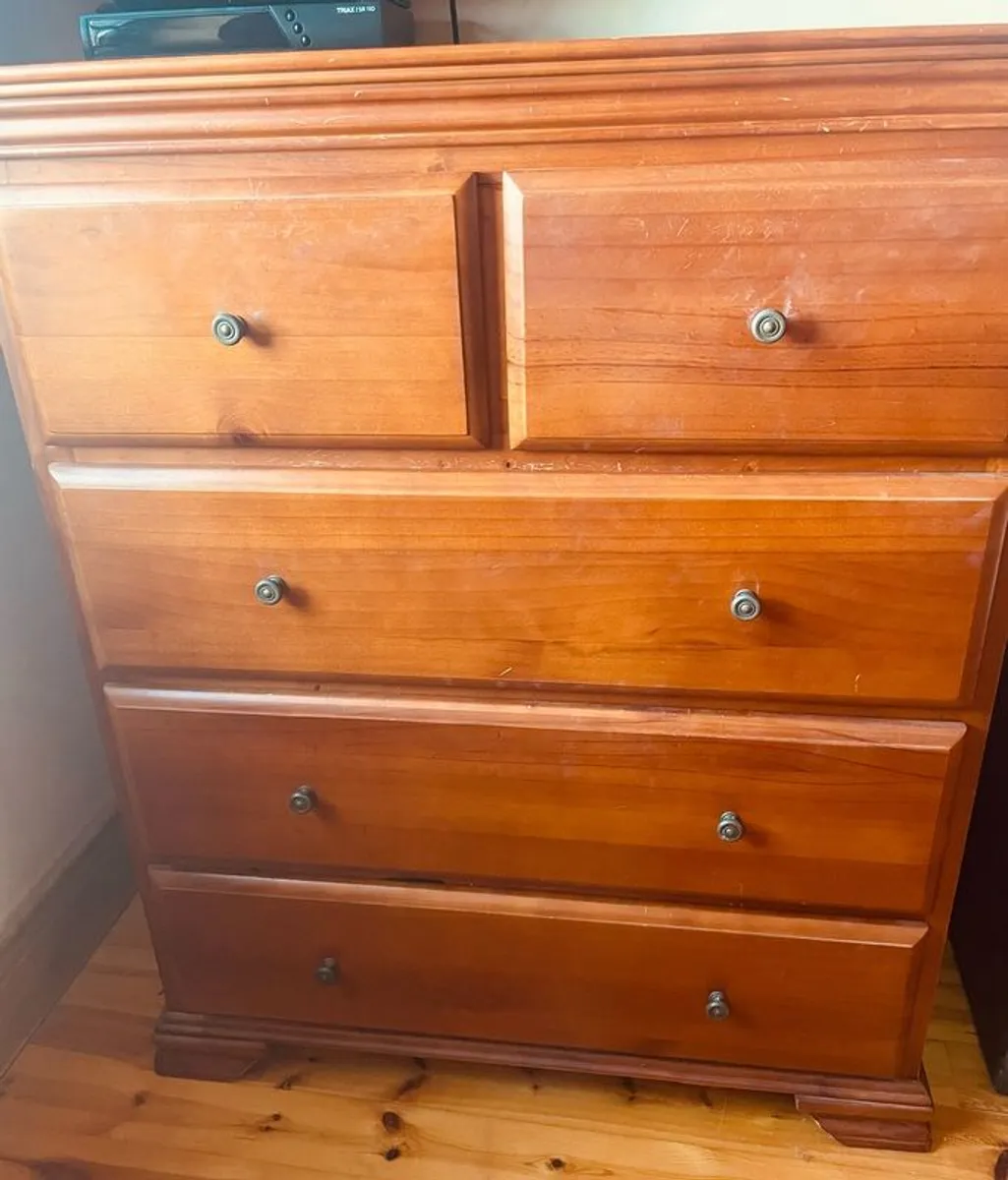 Price reduced - Bedroom furniture package -  excellent value - Image 4