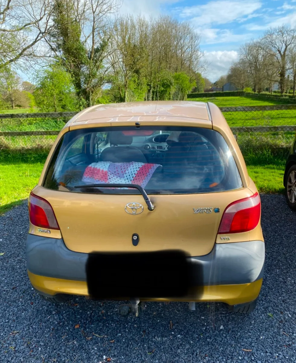 Toyota Yaris - Image 2