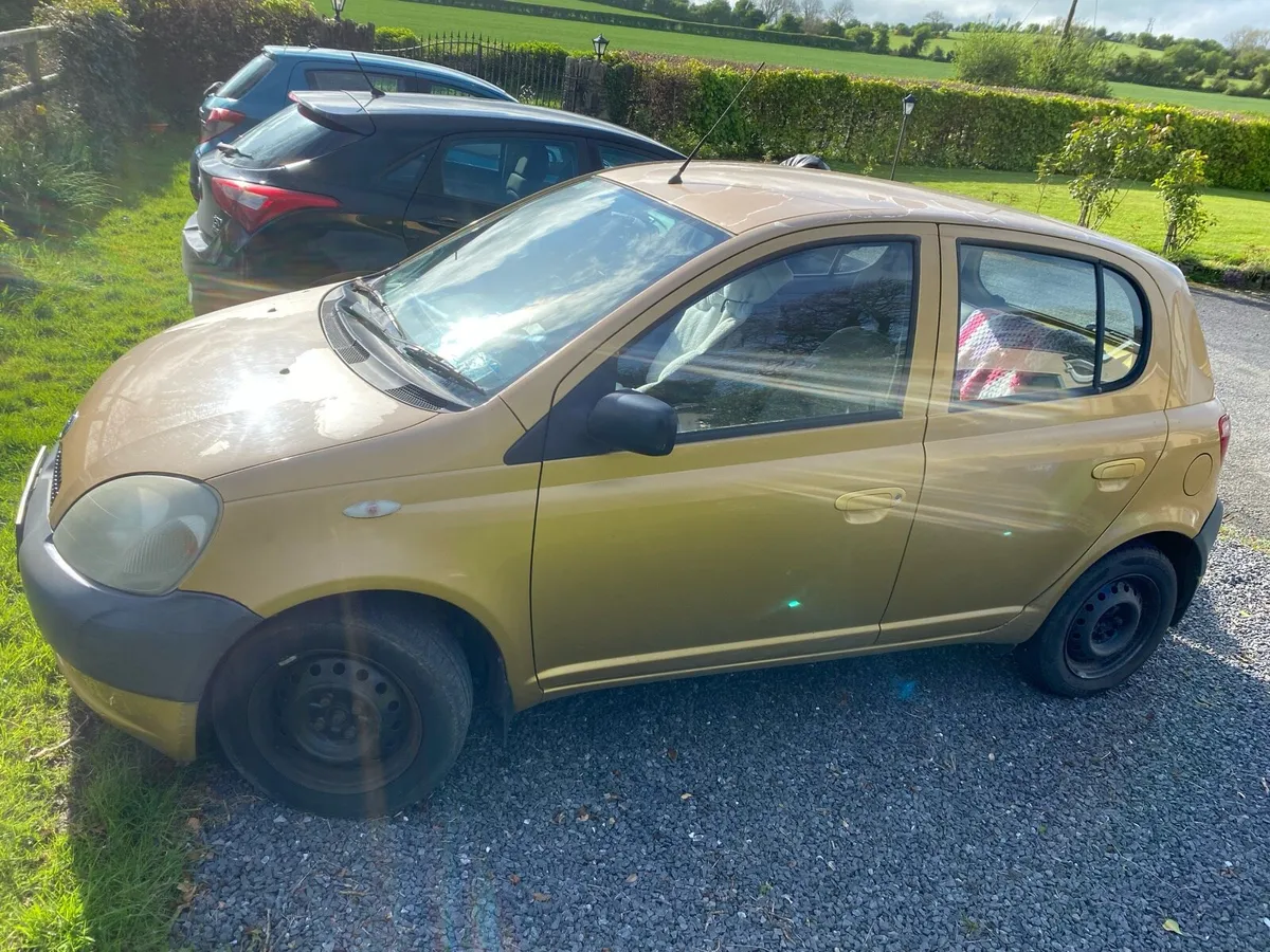 Toyota Yaris - Image 4