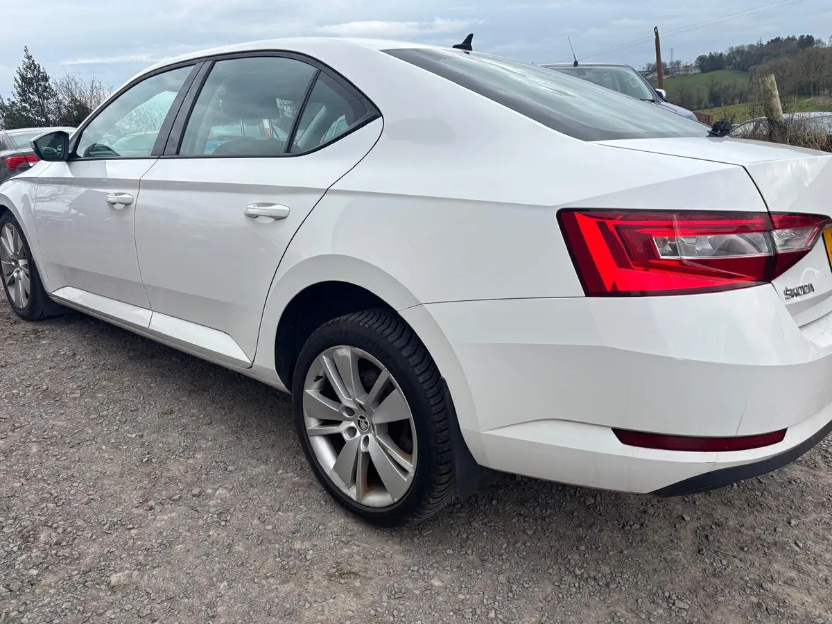 ‘16 Skoda Superb Tdi Cr S - Image 4
