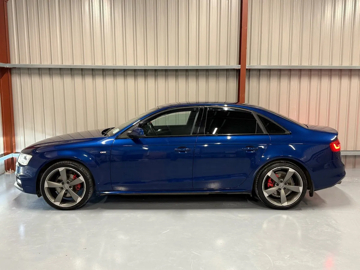 2014 Audi A4 S-Line Black Edition - Image 4