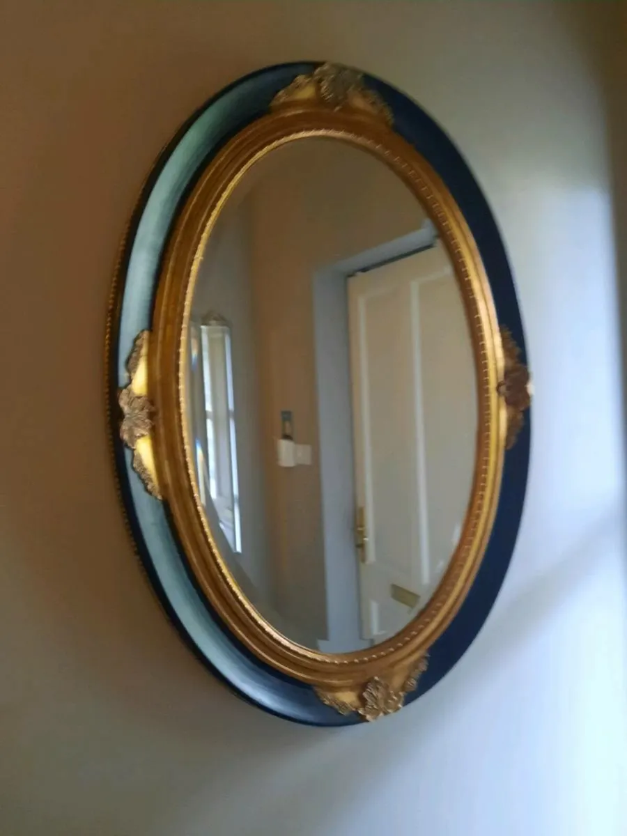 Mirror - Image 1