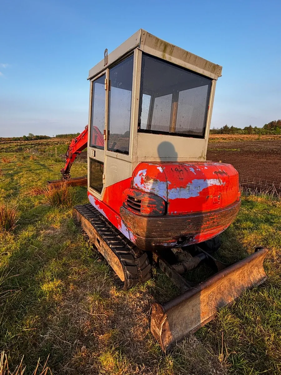 Hitachi EX30-2 - Image 4