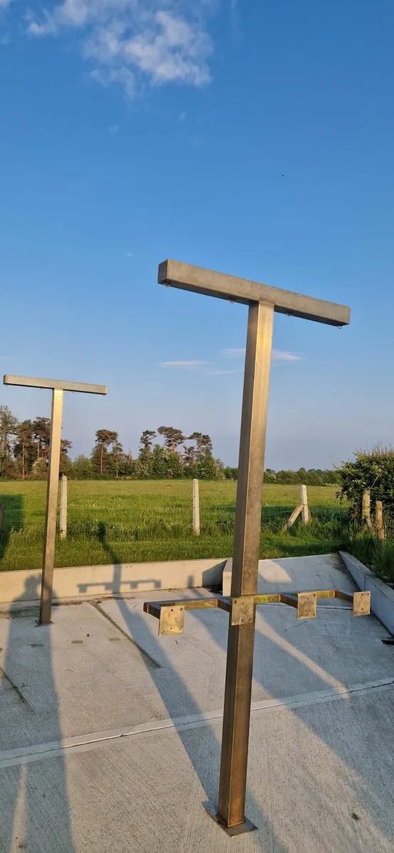 Clothes Line - Image 1