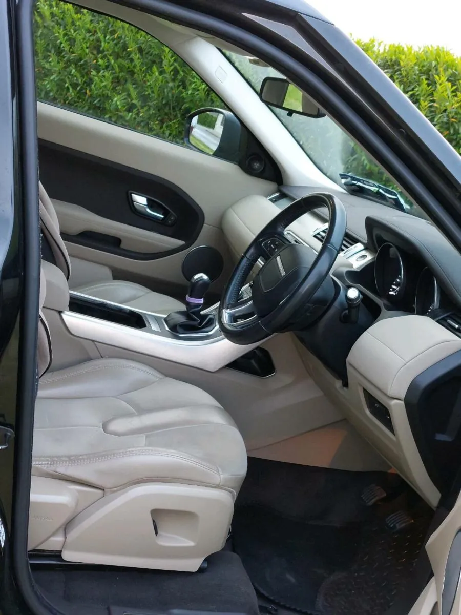 Range rover evogue - Image 4