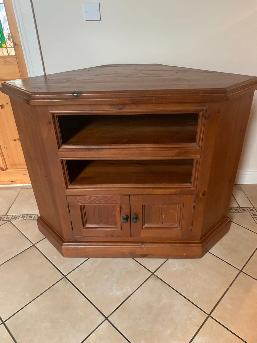TV unit - Image 1