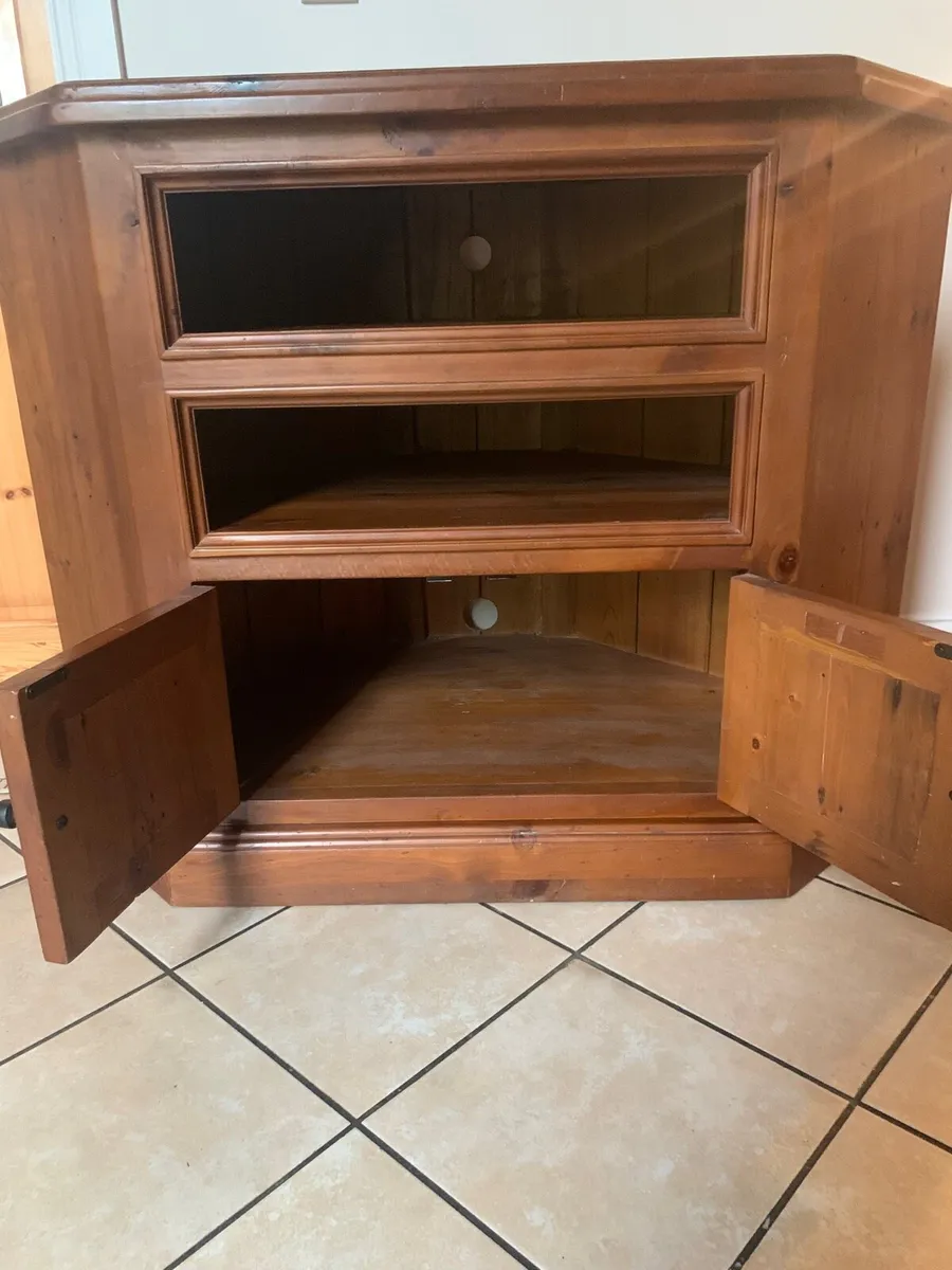 TV unit - Image 3